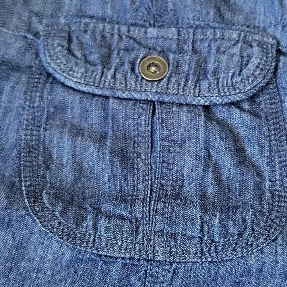 Apt. 9 dark blue cotton blend shorts with cuffs and 5
